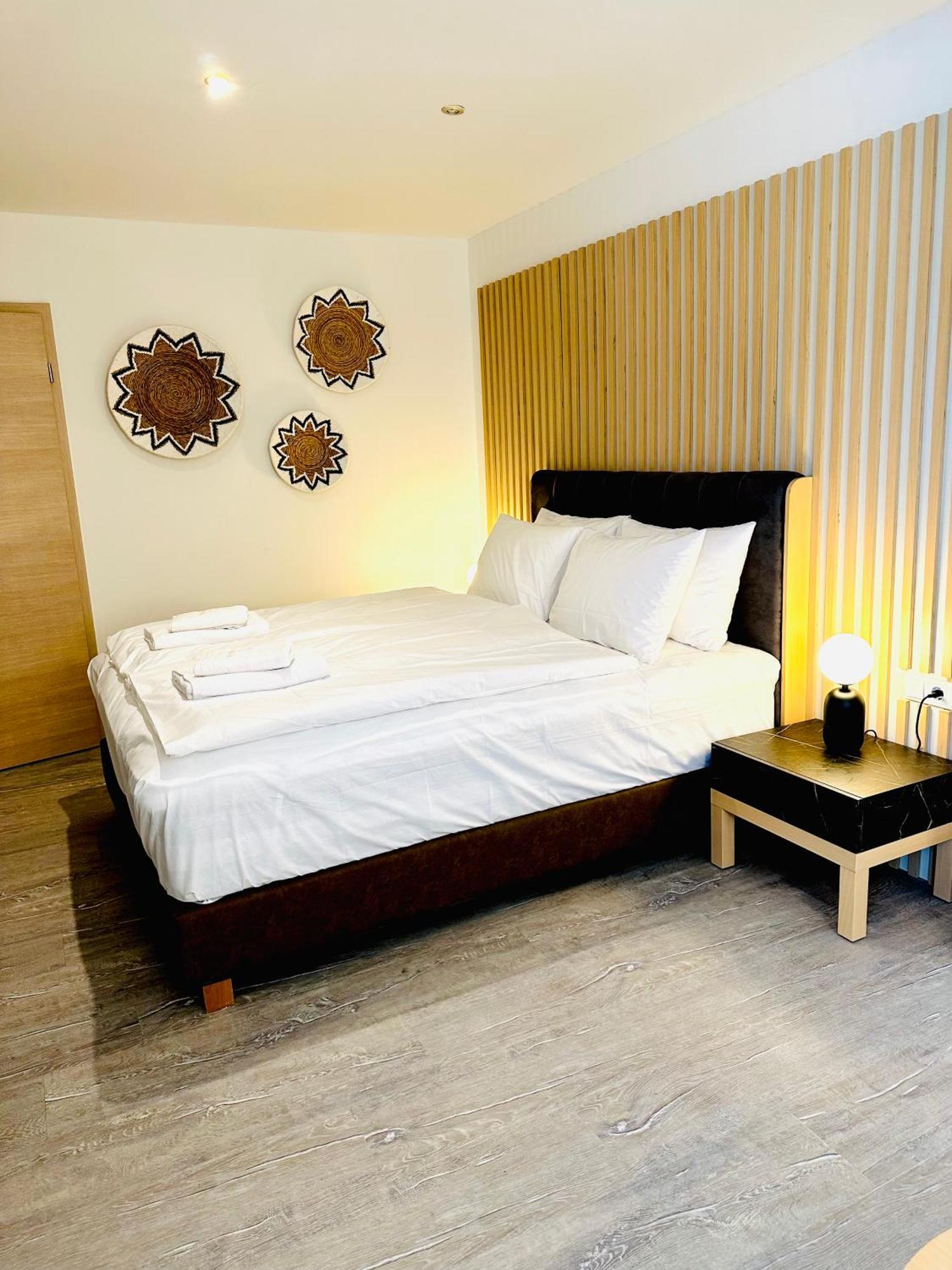 Akropolis Hotel Нюрнберг Екстериор снимка