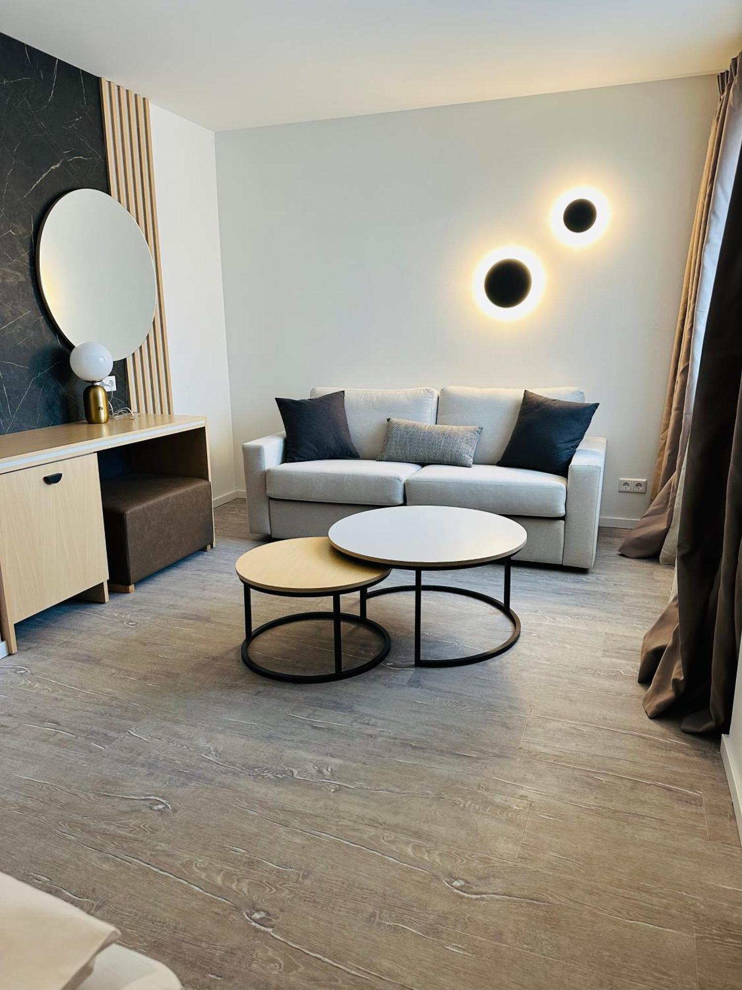 Akropolis Hotel Нюрнберг Екстериор снимка