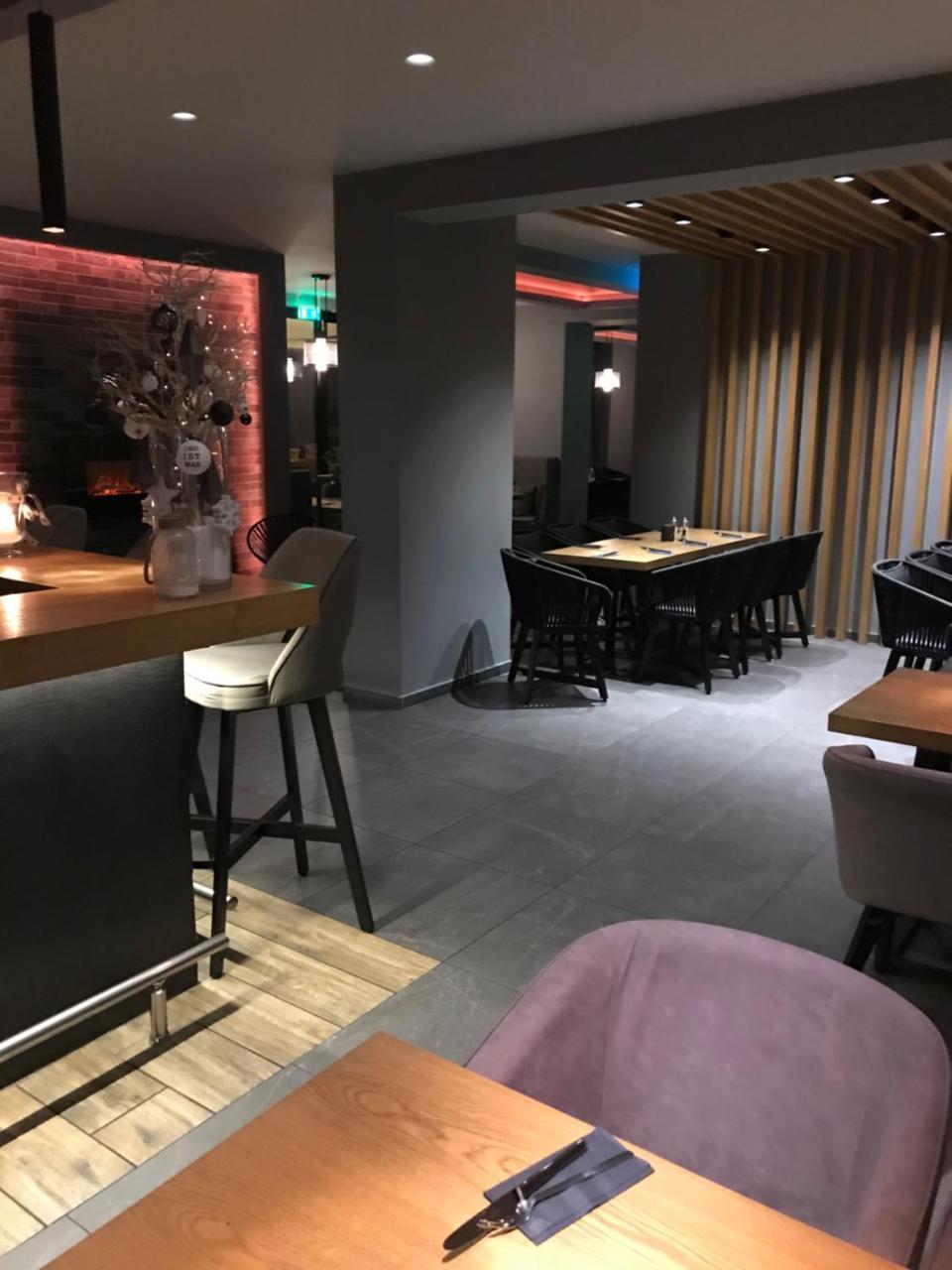 Akropolis Hotel Нюрнберг Екстериор снимка