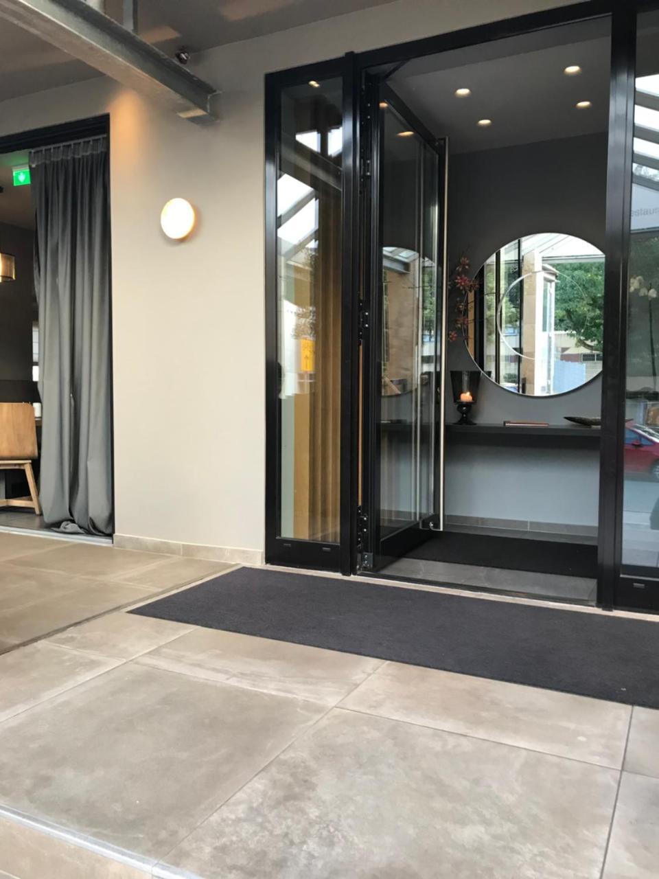 Akropolis Hotel Нюрнберг Екстериор снимка