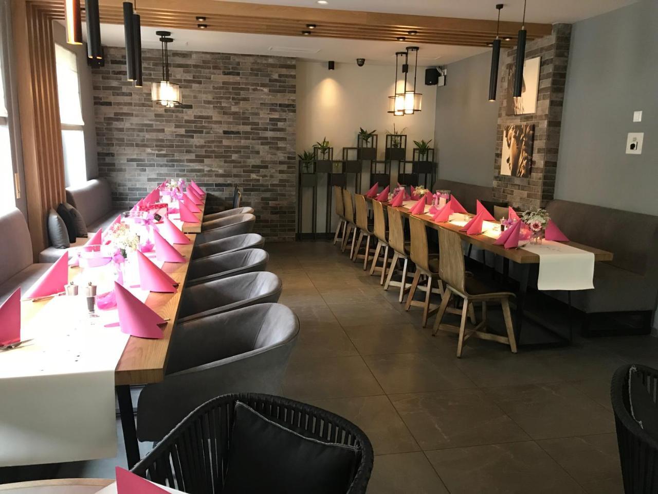 Akropolis Hotel Нюрнберг Екстериор снимка
